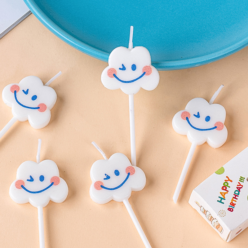 เทียนวันเกิดรูปเมฆยิ้มสุดน่ารั - Paraffin Wax บทวิจารณ์และราคา